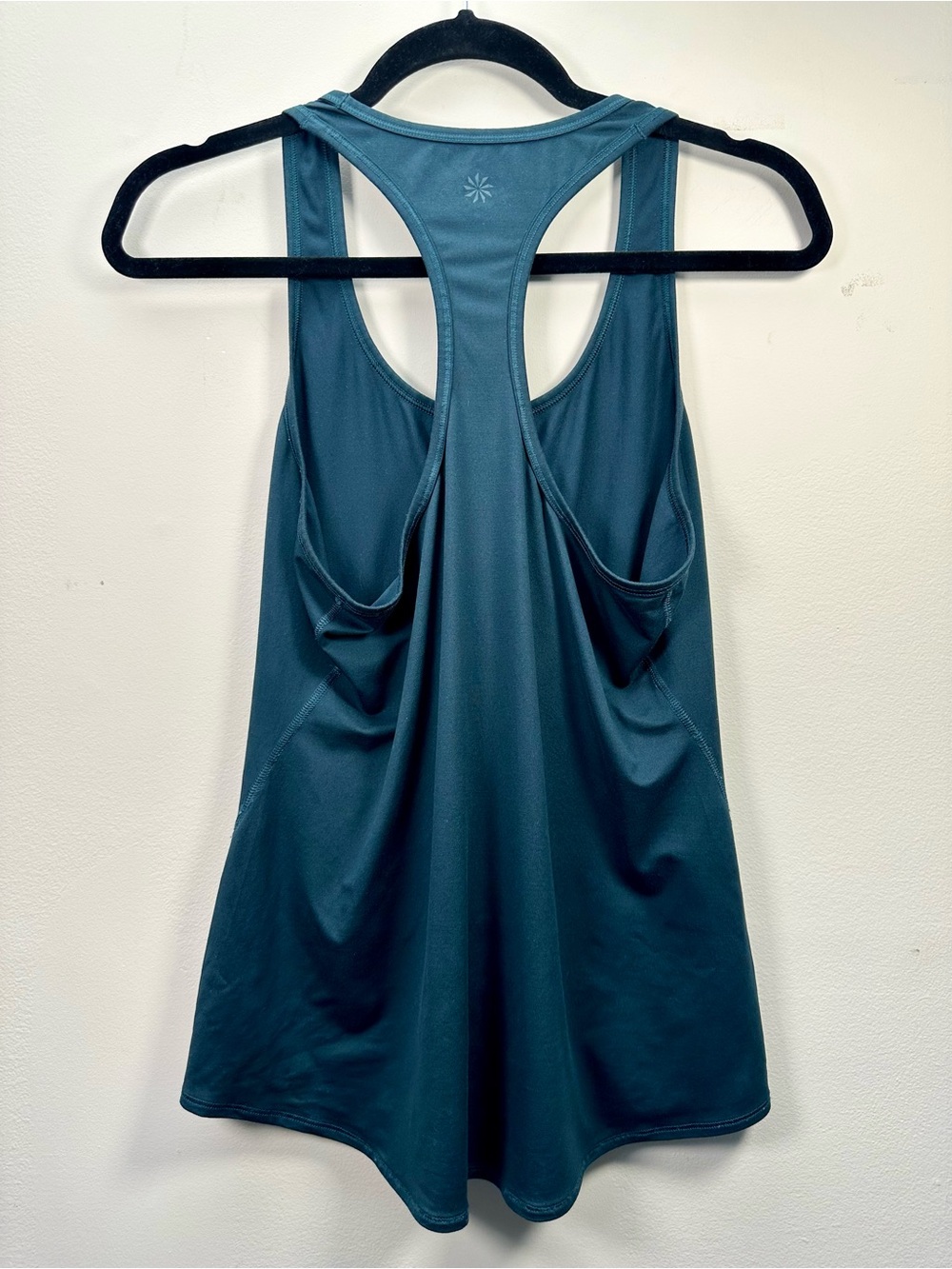 Athleta Chi Unstinkable Lightweight Scoop Racerback Tank Top, Dark Teal, Small - Picture 3 of 11